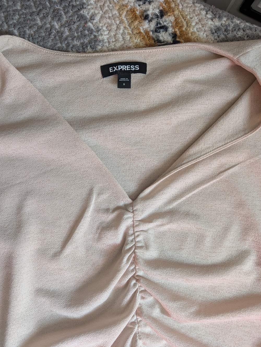 Express Light Pink V-Neck Ruched Front Blouse - Picture 2 of 4
